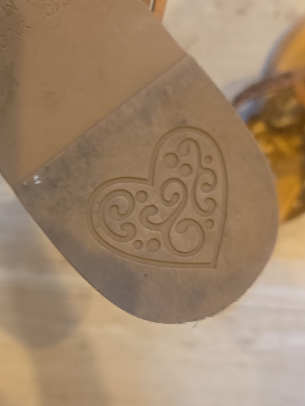 Brighton Brown Detailed Accent Sandals - Picture 8 of 12